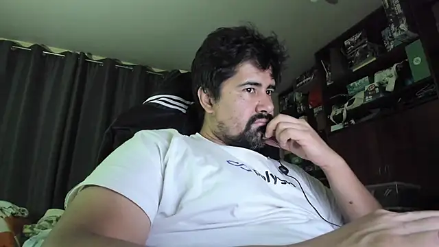 Snapshot of VonDoomdelToro chatting on 11, 6, 2026 VonDoomdelToro online show from 11, 6, 2026