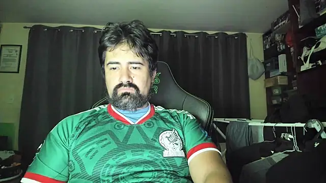 Snapshot of VonDoomdelToro chatting on 25, 6, 2026 VonDoomdelToro online show from 25, 6, 2026
