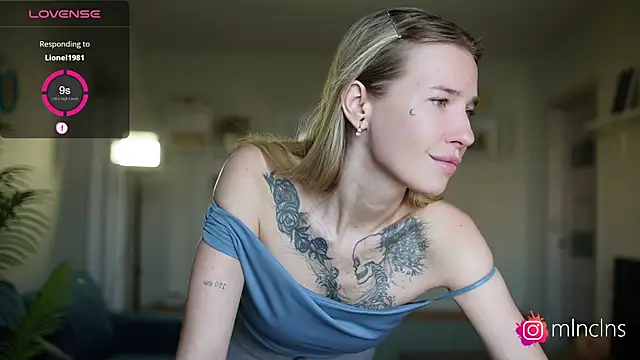 melanielwithu online show from 11, 9, 2025