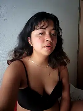 Snapshot of Peach_Girll chatting on 1, 3, 2025 Peach Girll online show from 1, 3, 2025