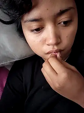 Snapshot of Peach_Girll chatting on 21, 3, 2025 Peach Girll online show from 21, 3, 2025