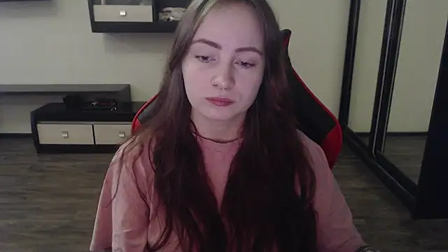 Snapshot of Laralianna chatting on 19, 3, 2025 Laralianna online show from 19, 3, 2025