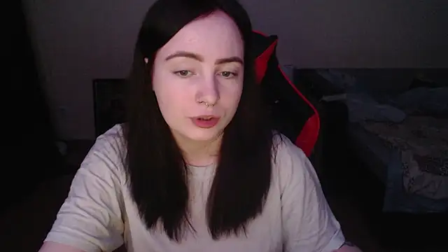 Snapshot of Laralianna chatting on 7, 2, 2026 Laralianna online show from 7, 2, 2026