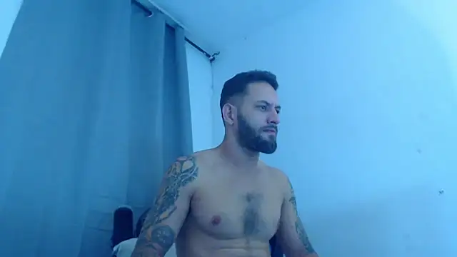 Oliverdrew 1 online show from 25, 1, 2025