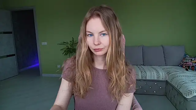 Snapshot of Cuddle_Cat chatting on 22, 4, 2026 Cuddle Cat online show from 22, 4, 2026
