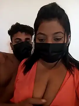 Snapshot of _Cute_ariana_ chatting on 28, 2, 2025 Cute ariana online show from 28, 2, 2025