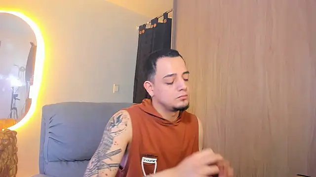 Snapshot of alejandro_calderon1 chatting on 10, 2, 2025 alejandro calderon1 online show from 10, 2, 2025