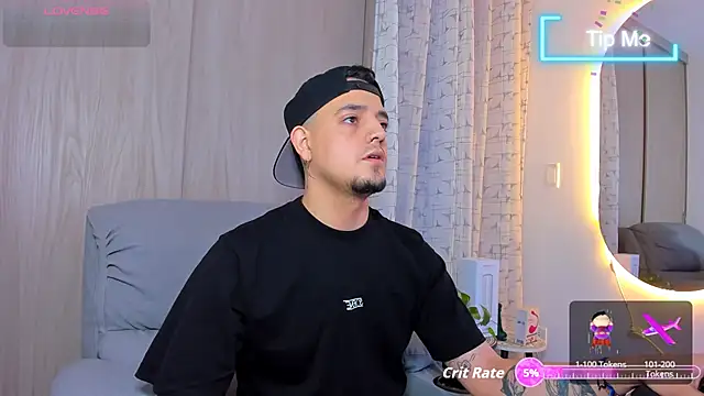 Snapshot of alejandro_calderon1 chatting on 27, 9, 2025 alejandro calderon1 online show from 27, 9, 2025