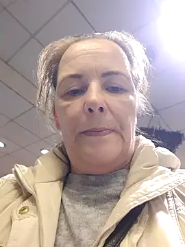 Snapshot of saharaheiss chatting on 1, 2, 2025 saharaheiss online show from 1, 2, 2025