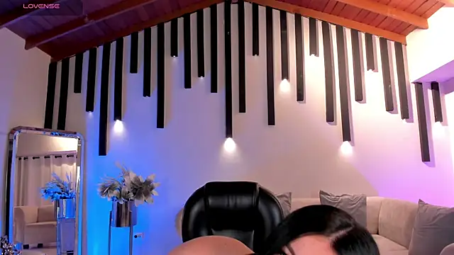 Snapshot of JennaOlsonX chatting on 17, 2, 2025 JennaOlsonX online show from 17, 2, 2025