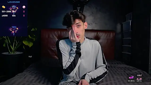 DanielCrush1 online show from 9, 11, 2025