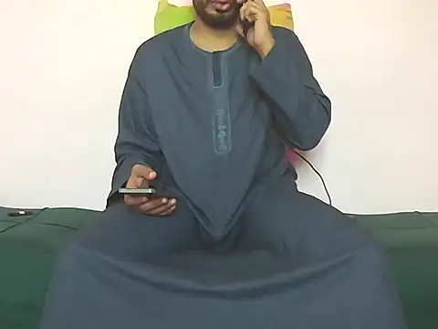 Snapshot of foxsanSs chatting on 12, 11, 2025 foxsanSs online show from 12, 11, 2025