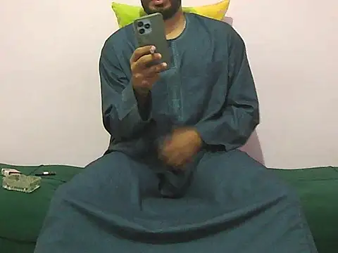 Snapshot of foxsanSs chatting on 21, 11, 2025 foxsanSs online show from 21, 11, 2025