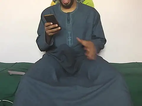 Snapshot of foxsanSs chatting on 25, 11, 2025 foxsanSs online show from 25, 11, 2025