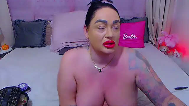 Snapshot of BustyVicky chatting on 1, 10, 2025 BustyVicky online show from 1, 10, 2025