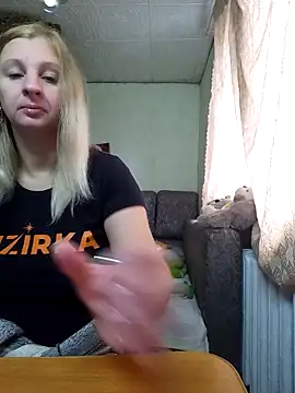 Snapshot of BustyBlond chatting on 17, 10, 2025 BustyBlond online show from 17, 10, 2025