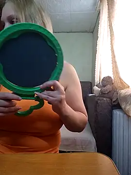 BustyBlond online show from 9, 11, 2025