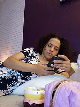 Snapshot of RuggyRackz chatting on 8, 10, 2025 RuggyRackz online show from 8, 10, 2025