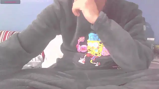 Snapshot of Elixire1 chatting on 4, 1, 2025 Elixire1 online show from 4, 1, 2025