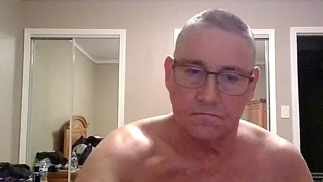 Snapshot of takeitall101 chatting on 8, 11, 2025 takeitall101 online show from 8, 11, 2025