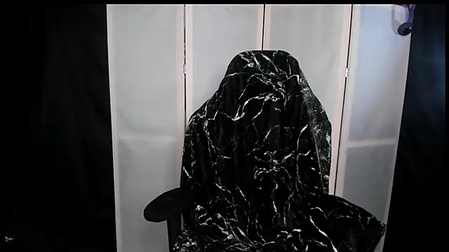 Snapshot of YourDyingBride chatting on 3, 2, 2026 YourDyingBride online show from 3, 2, 2026