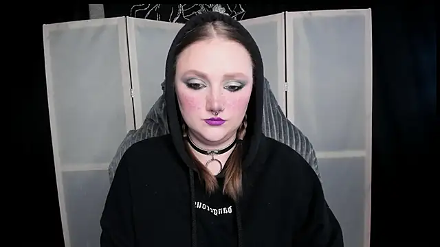 Snapshot of YourDyingBride chatting on 3, 3, 2026 YourDyingBride online show from 3, 3, 2026