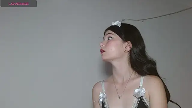 Snapshot of emily_littesweet chatting on 26, 7, 2026 emily littesweet online show from 26, 7, 2026