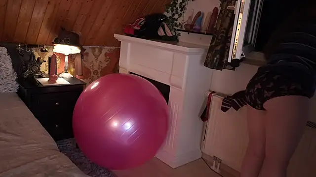 TessaWinter online show from 10, 1, 2026