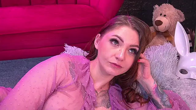 Snapshot of ScarlettQuate chatting on 17, 12, 2024 ScarlettQuate online show from 17, 12, 2024