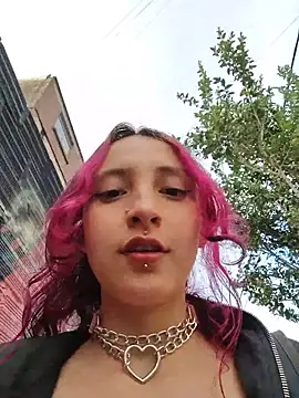  Laary online show from 22, 11, 2025