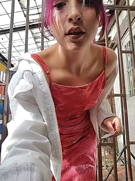  Laary online show from 4, 2, 2026