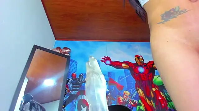 Snapshot of Anne_Robert chatting on 7, 1, 2025 Anne Robert online show from 7, 1, 2025