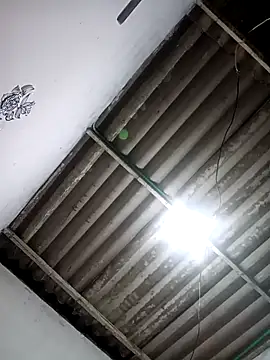 Nicolle Milf online show from 4, 12, 2024