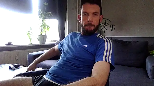Snapshot of MckyD1cky chatting on 31, 1, 2025 MckyD1cky online show from 31, 1, 2025