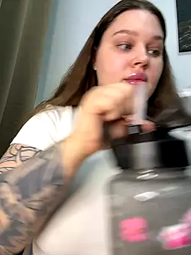 perfect sweety girl online show from 9, 10, 2025