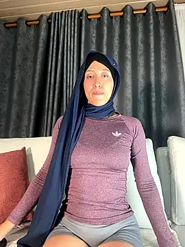 adila anich online show from 12, 5, 2026