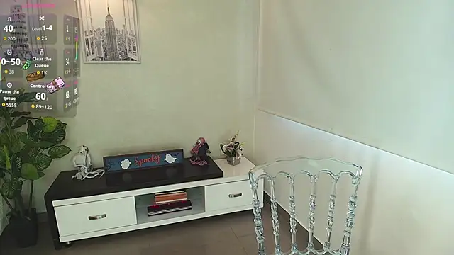 Sassy--Girl online show from 30, 10, 2025