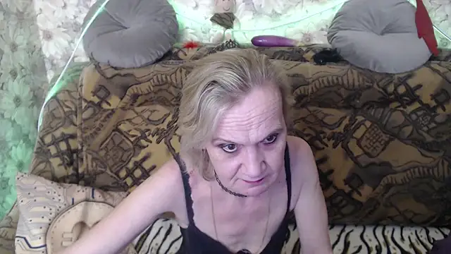 MissBekker online show from 31, 1, 2025