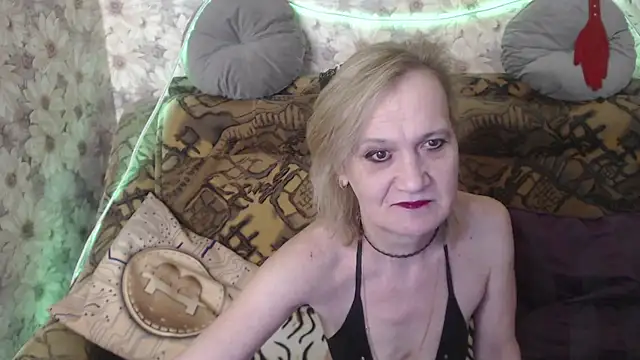 MissBekker online show from 17, 3, 2025