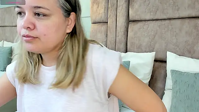 princesaparis online show from 10, 2, 2025