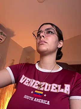  Niah  online show from 4, 2, 2026