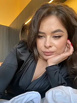 MistressMilana online show from 13, 1, 2026