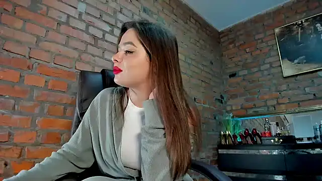 MistressMilana online show from 1, 6, 2026
