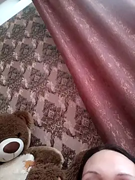 LeilaSaint online show from 28, 10, 2025