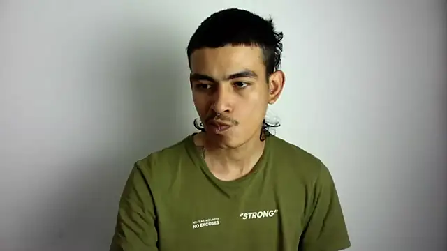 sorry-mom69 online show from 23, 9, 2025