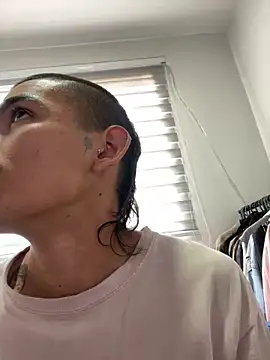 sorry-mom69 online show from 8, 10, 2025