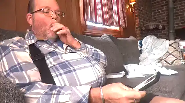 Snapshot of mrwizard4570 chatting on 23, 12, 2024 mrwizard4570 online show from 23, 12, 2024