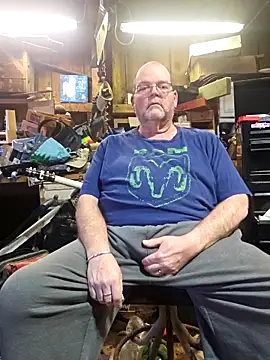 Snapshot of mrwizard4570 chatting on 12, 2, 2026 mrwizard4570 online show from 12, 2, 2026