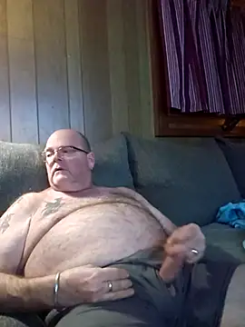 Snapshot of mrwizard4570 chatting on 2, 3, 2026 mrwizard4570 online show from 2, 3, 2026