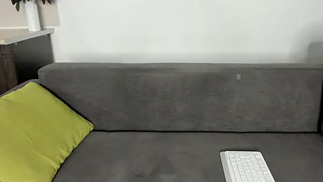 Snapshot of miss_emily_ chatting on 25, 12, 2024 miss emily online show from 25, 12, 2024